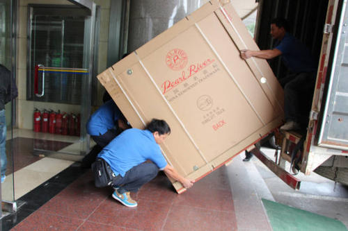 仙桃钢琴贵重工艺品无忧运